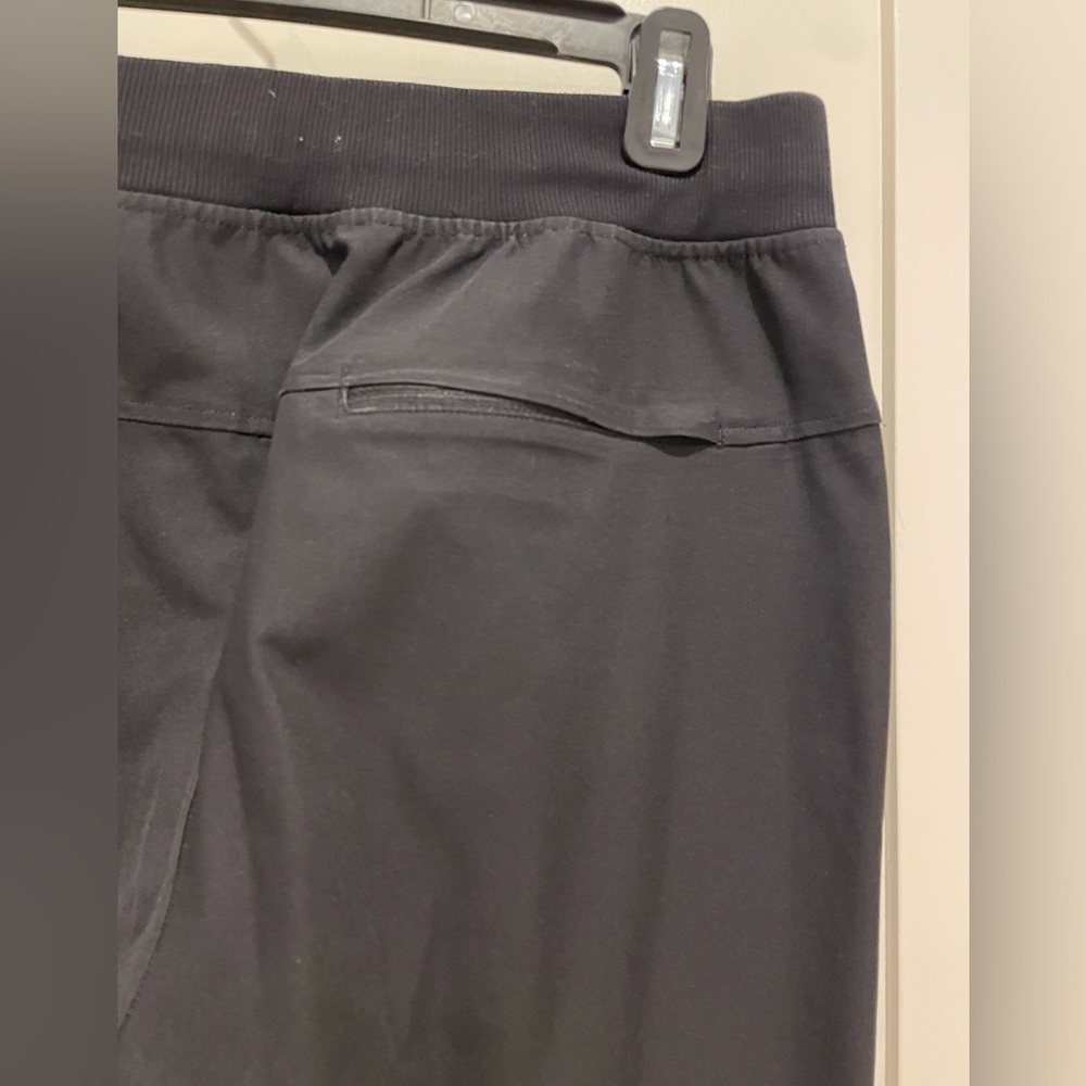 Men's Lululemon ABC Black Jogger Pants - Picture 5 of 6